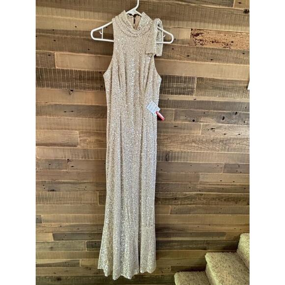 11280 Mac Duggal Gold Sequined Halter Neck Shoulder Bow Gown Dress NEW Size 6 - Picture 5 of 8